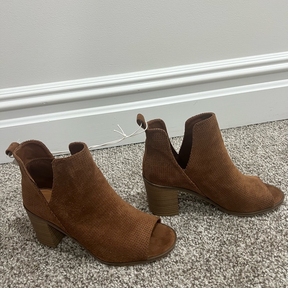 Womens ankle booties